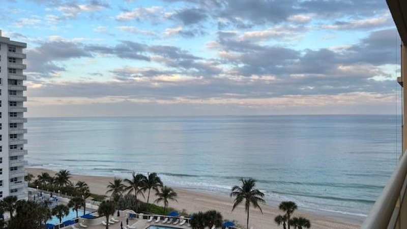 Condo for sale at The Galleon 904