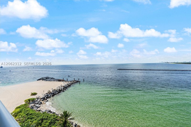Alquiler de apartamento en Point of Americas 708