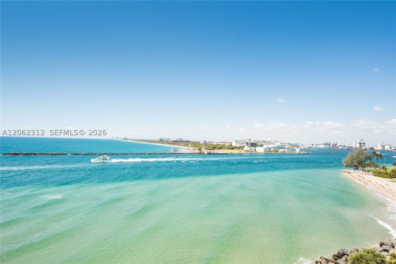 Alquiler de apartamento en Point of Americas 708