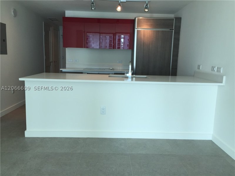 Aluguel de apartamento no 1100 Millecento 2911