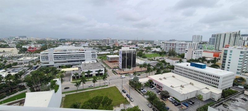 Apartment for rent at Paramount Bay 1706