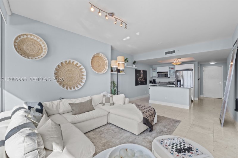 Comprar apartamento no Marina Blue 4203