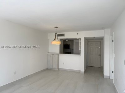 Property photo # 11