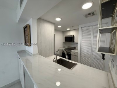 Property photo # 10