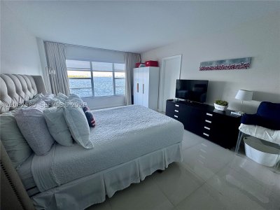 The Jockey Club I Apt #2B