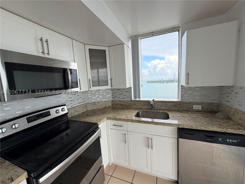 Alquiler de apartamento en Grandview Palace 2220