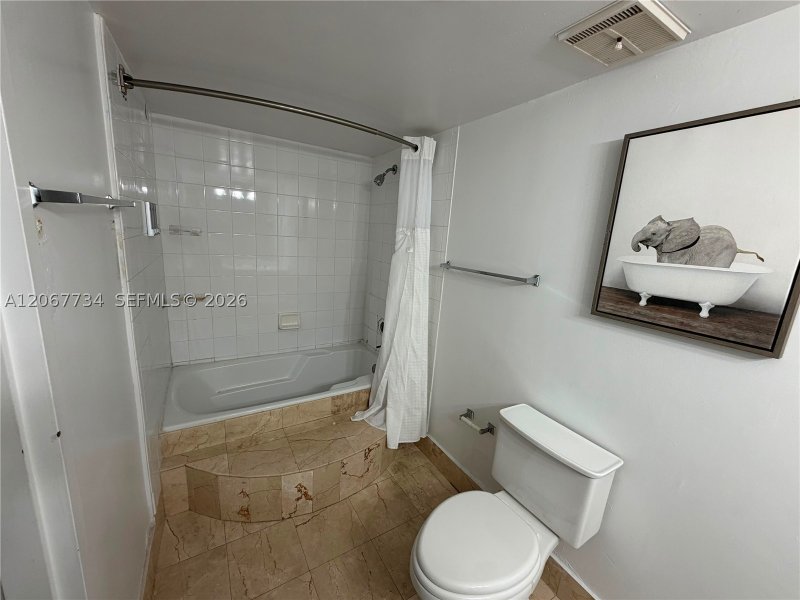 Alquiler de apartamento en Grandview Palace 2220