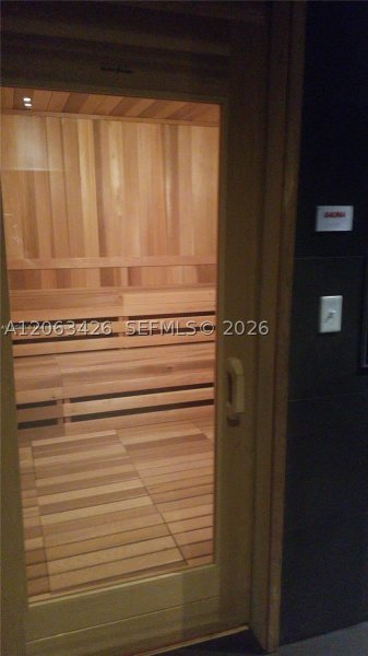 Aluguel de apartamento no Canvas 2706