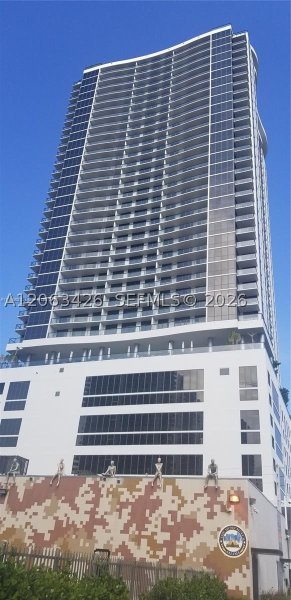 Aluguel de apartamento no Canvas 2706