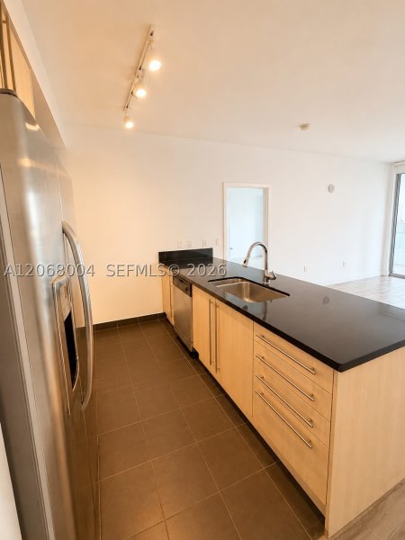 Apartment for rent at Axis on Brickell North Tower 1722-N