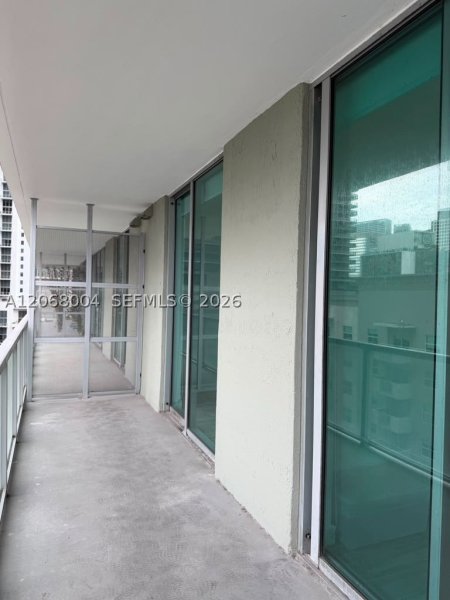 Apartment for rent at Axis on Brickell North Tower 1722-N