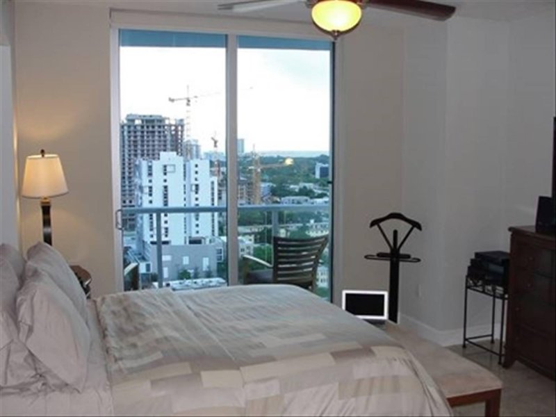 Comprar apartamento no Latitude On The River 1802