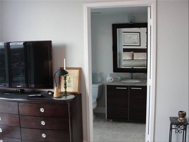 Comprar apartamento no Latitude On The River 1802