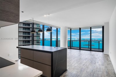 Paraiso Bay Miami Apt #4407