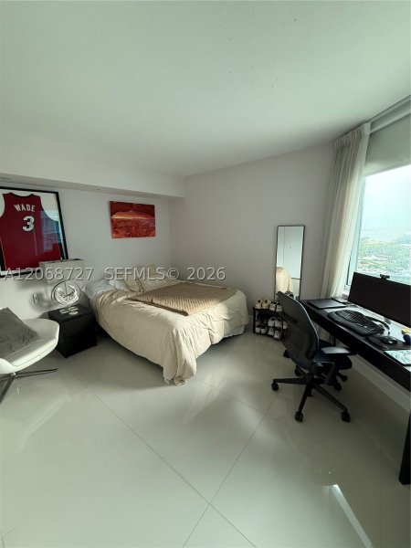Alquiler de apartamento en One Miami West Tower 1805