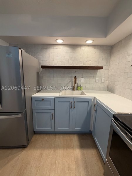 Property photo # 10
