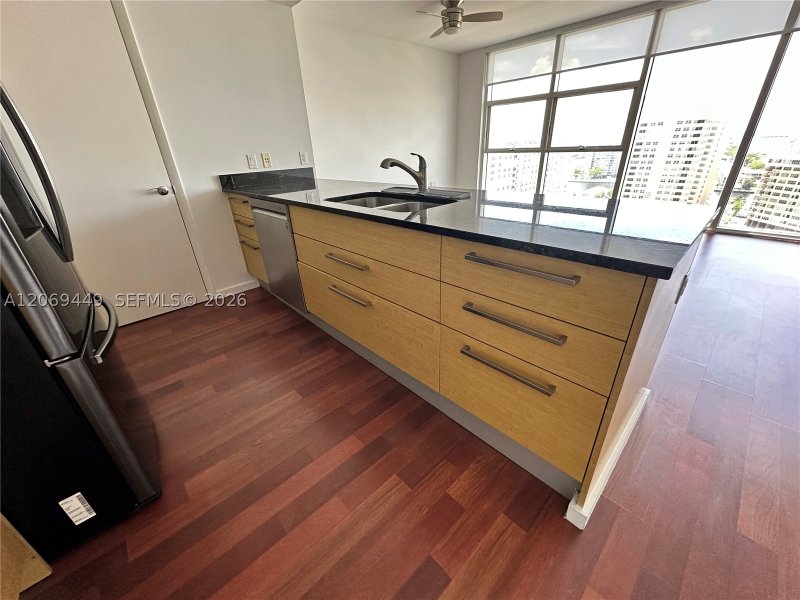 Aluguel de apartamento no Beach Club Two 1607