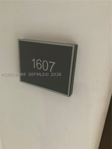 Beach Club Two Apt #1607