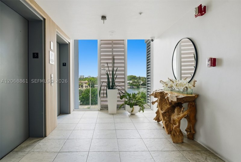 Apartment for rent at 63 Nobe 5A