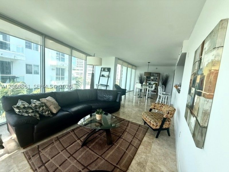 Apartment for rent at 63 Nobe 5A