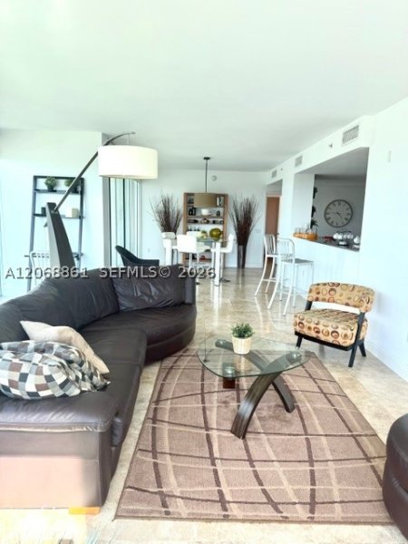 Apartment for rent at 63 Nobe 5A