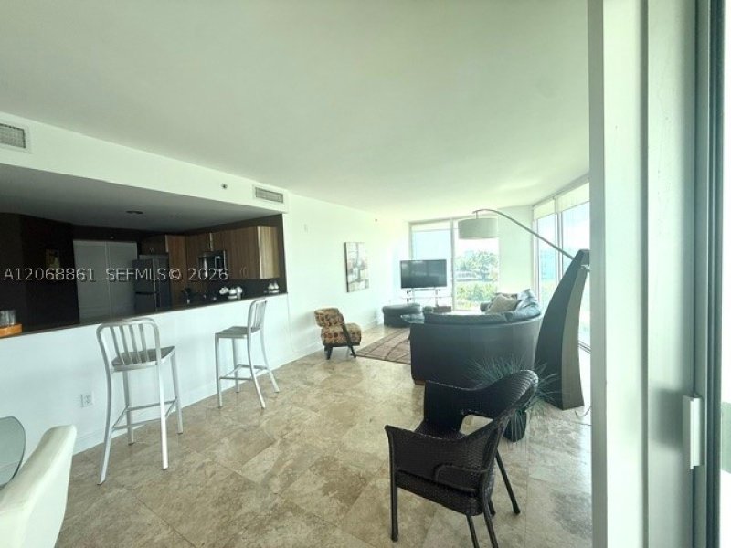 Apartment for rent at 63 Nobe 5A