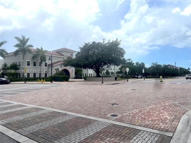 Condo for sale at 5252 Paseo Doral 1608
