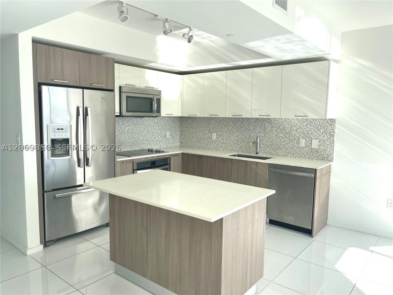 Condo for sale at 5252 Paseo Doral 1608