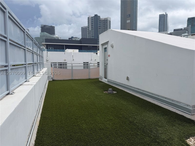 Property photo # 8
