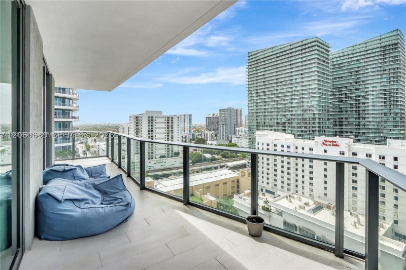 Dua Miami - SLS Brickell Condo Apt #1610
