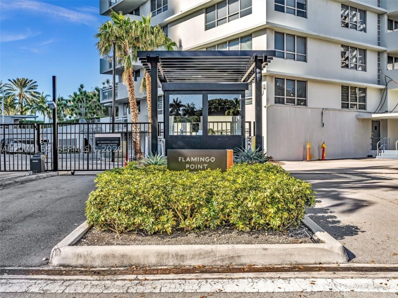 Property photo # 0