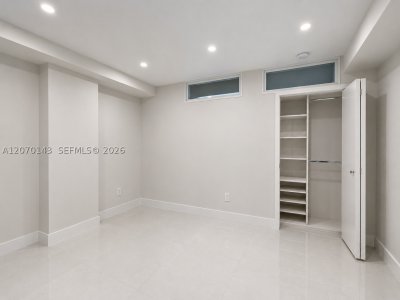 Property photo # 14