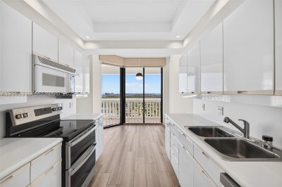 2000 Williams Island Apt #3008