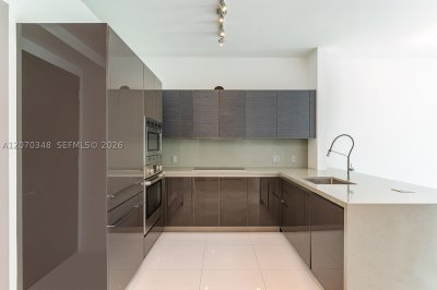 Property photo # 11
