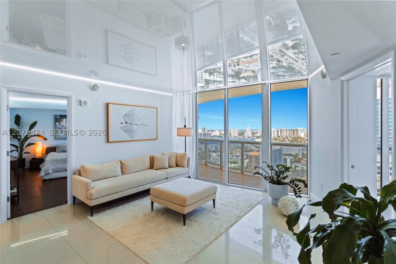 Comprar apartamento no Ocean Four 3502