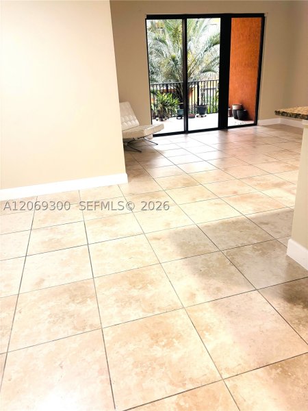 Apartment for rent at 100 Andalusia 510