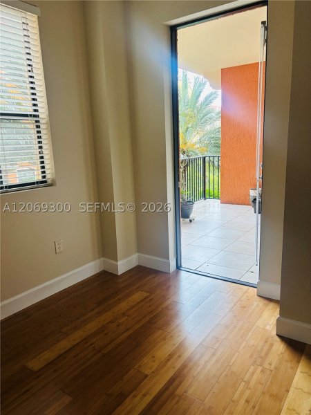 Apartment for rent at 100 Andalusia 510