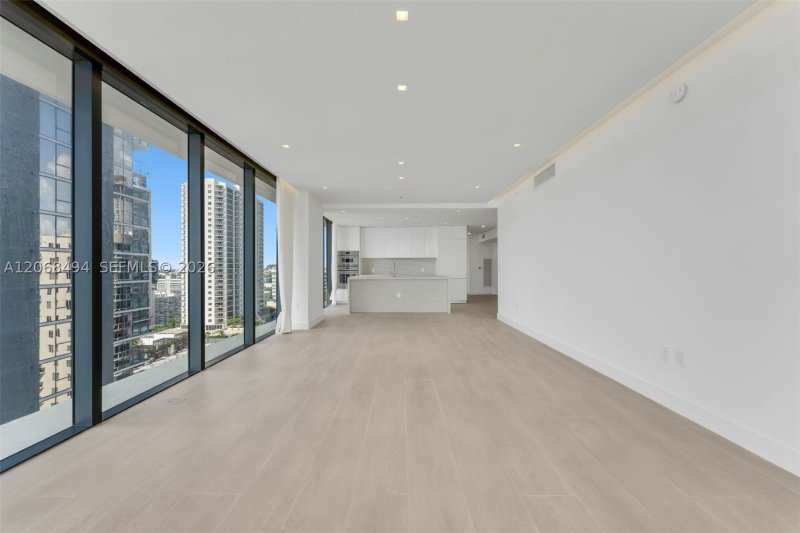 Alquiler de apartamento en Aria Reserve Miami 1207
