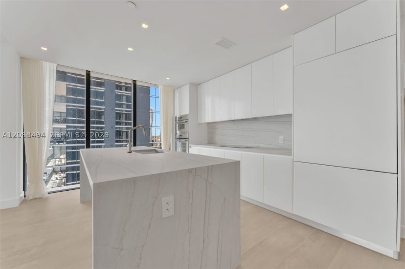 Alquiler de apartamento en Aria Reserve Miami 1207