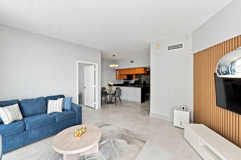 Comprar apartamento no Opera Tower 1202