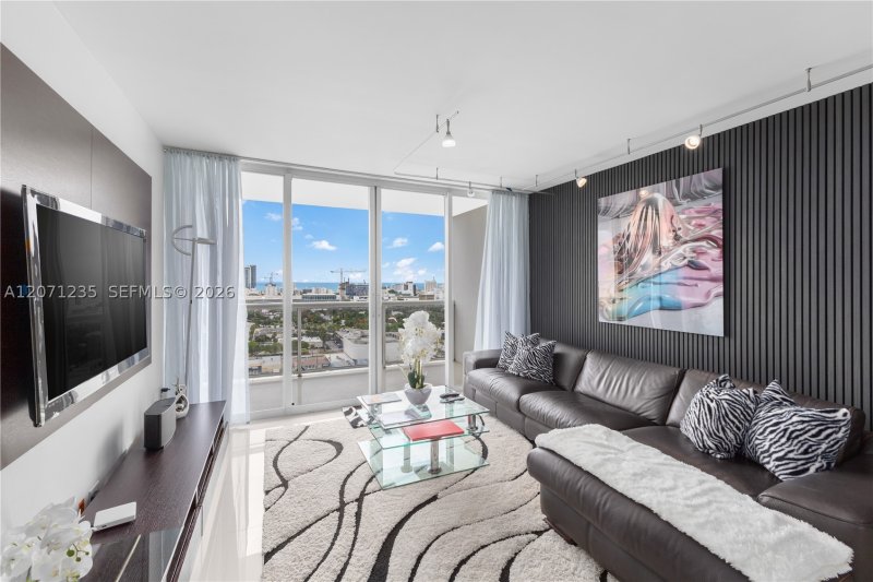 Condo for sale at Sunset Harbour South 2409