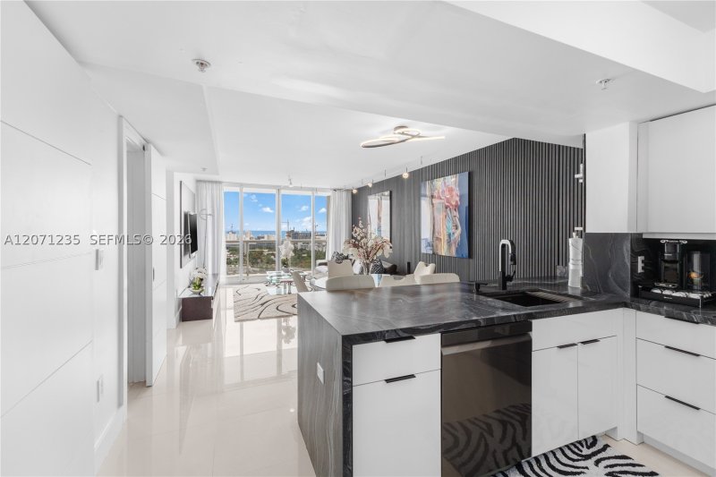 Condo for sale at Sunset Harbour South 2409