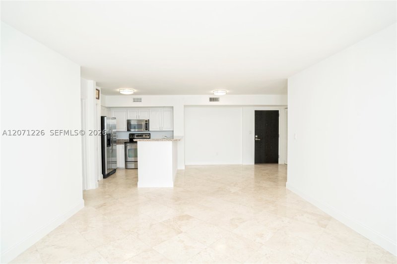 Property photo # 10