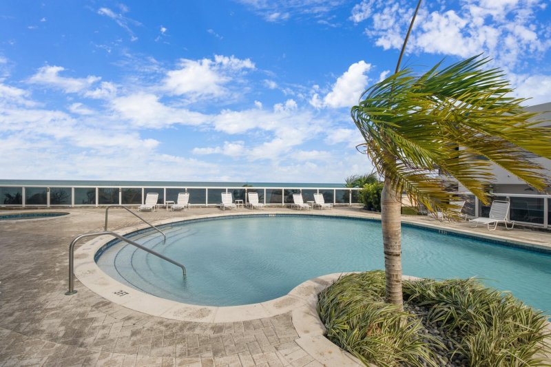 Alquiler de apartamento en La Gorce Palace 2603