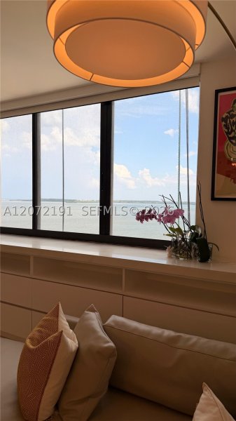 Alquiler de apartamento en Brickell Key Two 1101