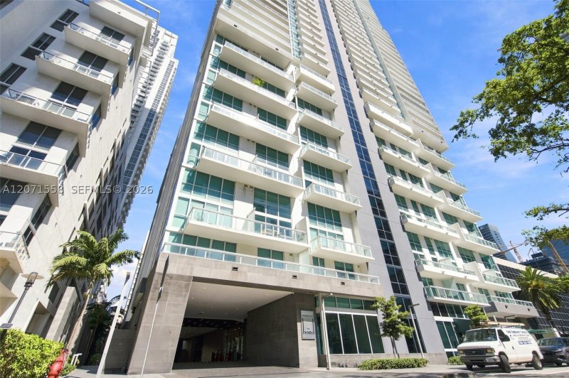 Aluguel de apartamento no The Bond 3800