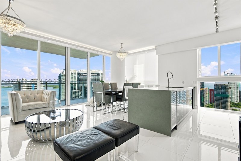 Aluguel de apartamento no The Bond 3800