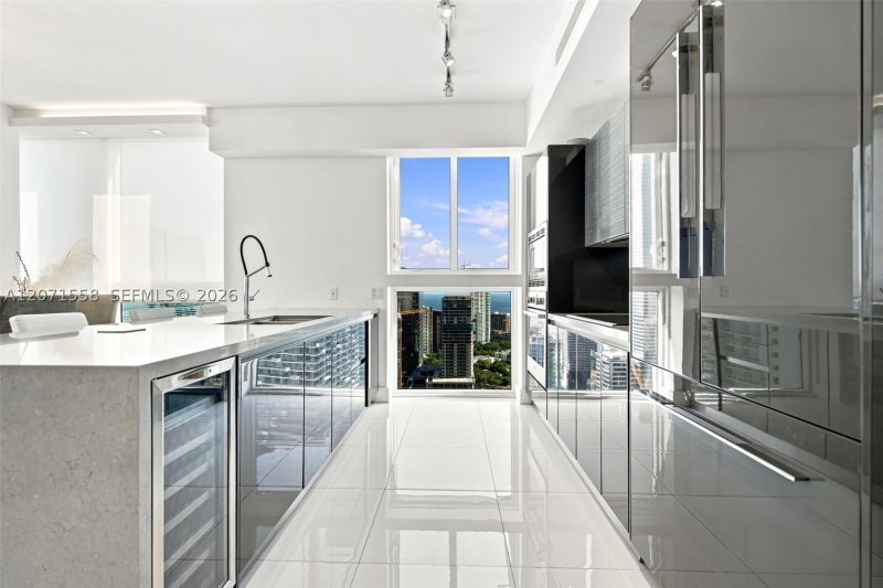 Aluguel de apartamento no The Bond 3800
