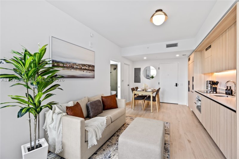 Property photo # 7
