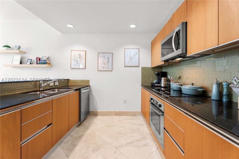 Aluguel de apartamento no Avenue on Brickell 1060 Tower 2117